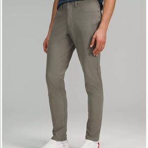 NWT lululemon ABC Pant Slim 32L, size 33